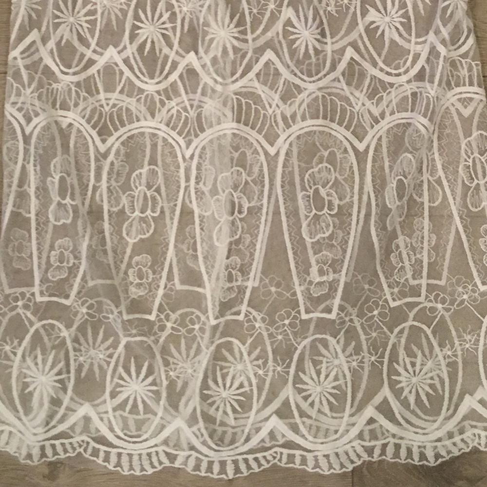 White Plunge Open Back Sleeveless Lace Maxi Boho - Picture 7 of 8